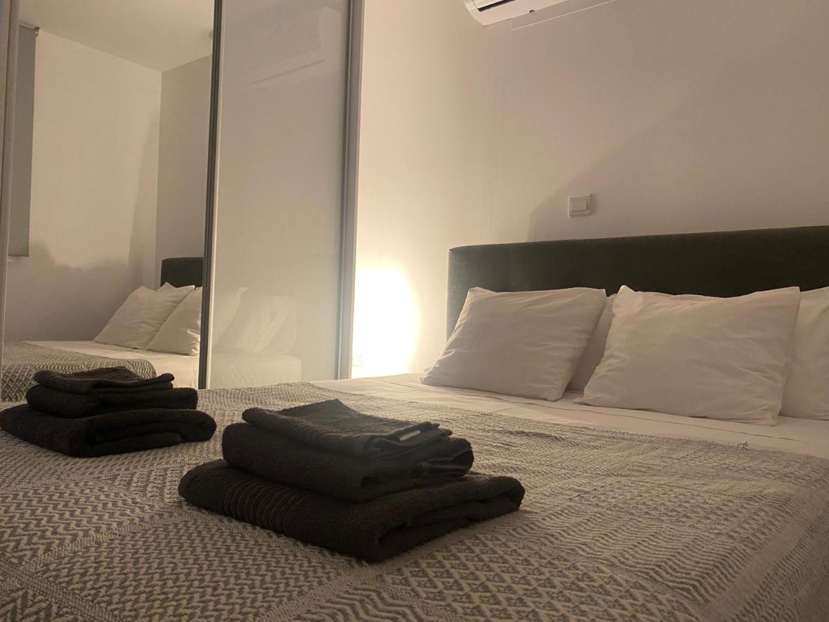 Luxury Lavender Apartment Larnaca Exterior photo